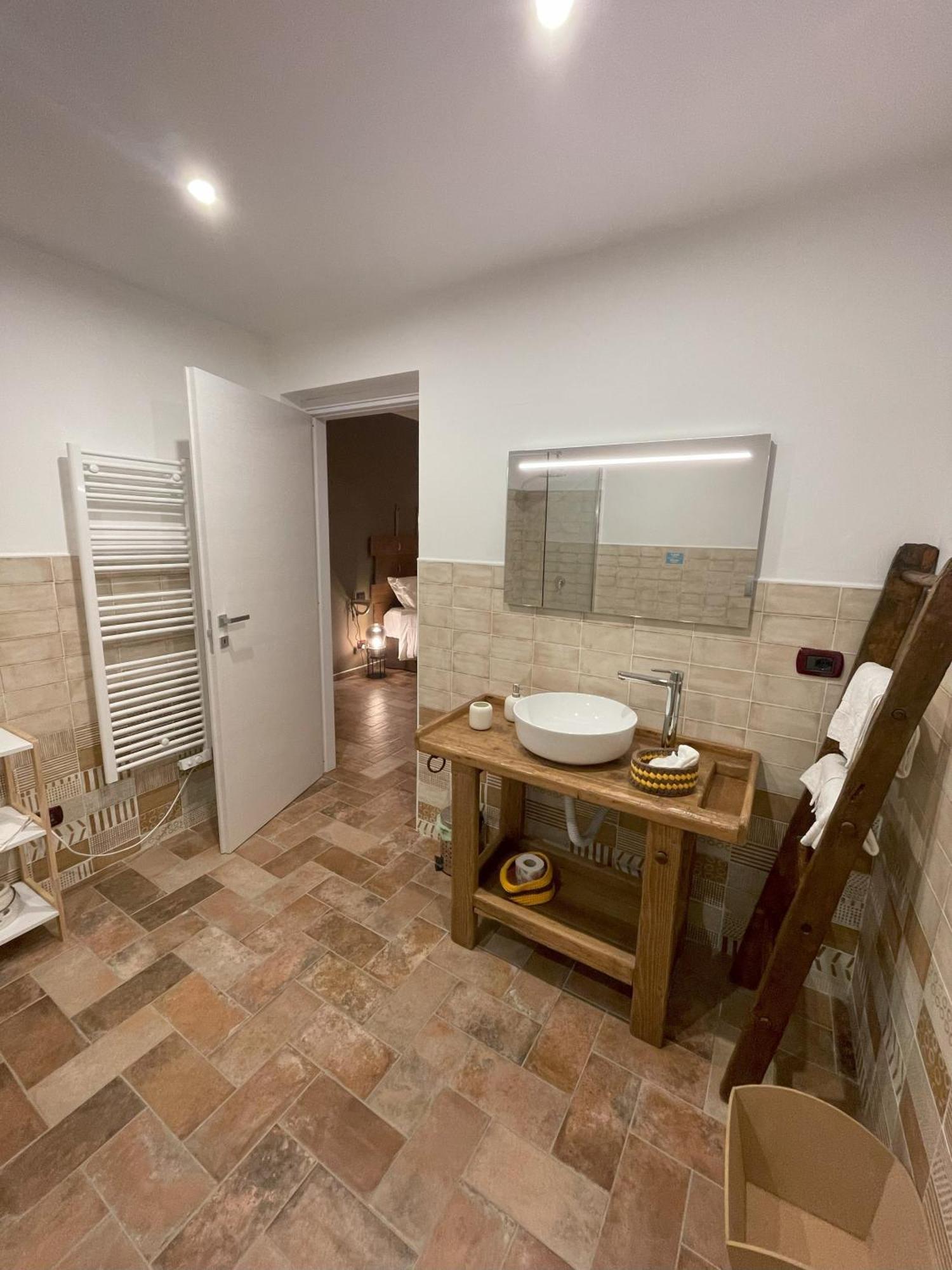 Hotel Cascina Tre Botti Agliano Terme Exterior foto