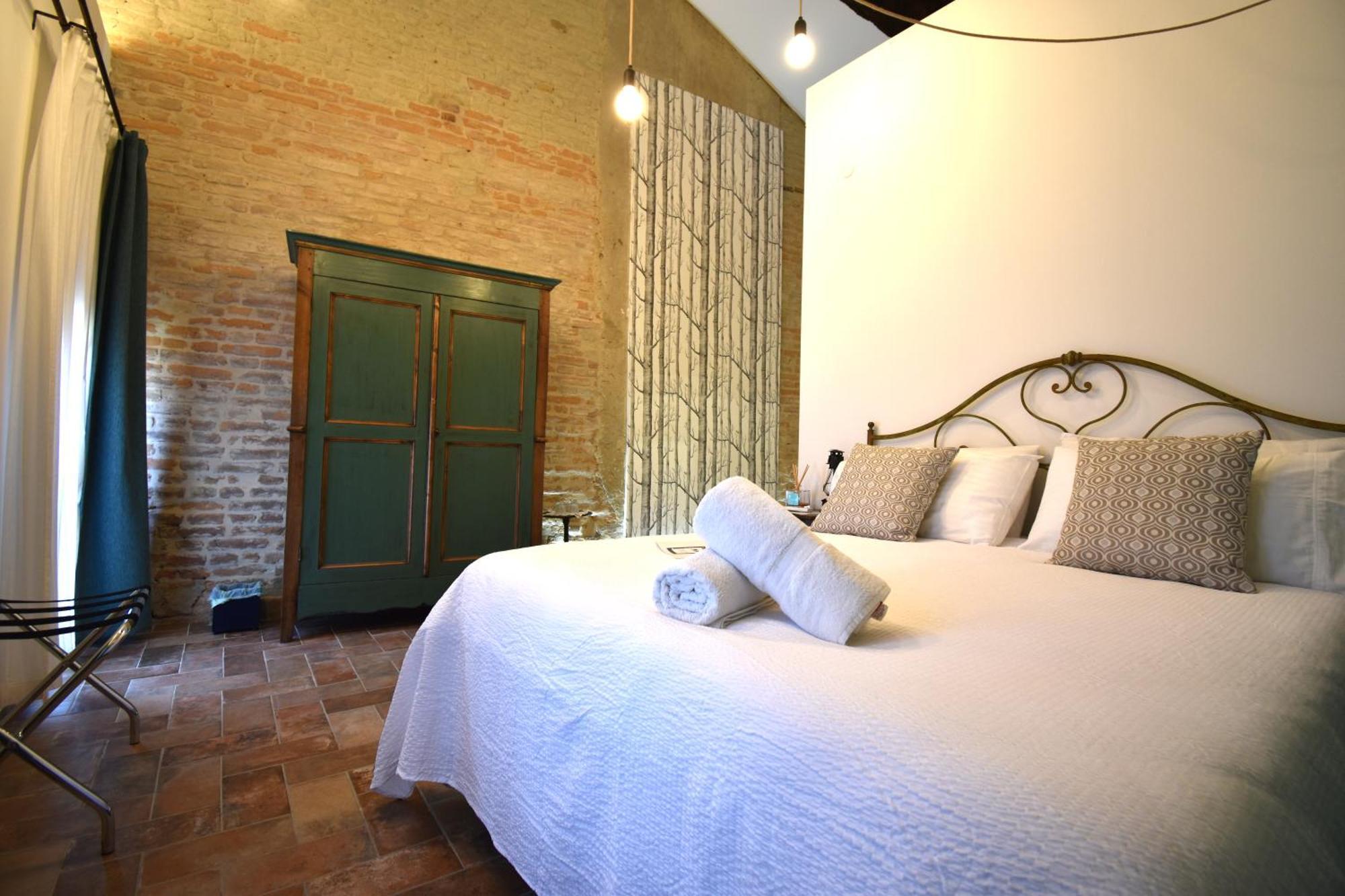 Hotel Cascina Tre Botti Agliano Terme Exterior foto